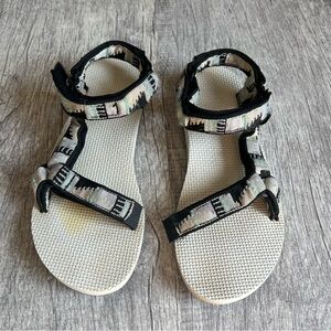 Teva Original Universal Sandals Aztec Print Outdoor Hiking Women’s Size 8